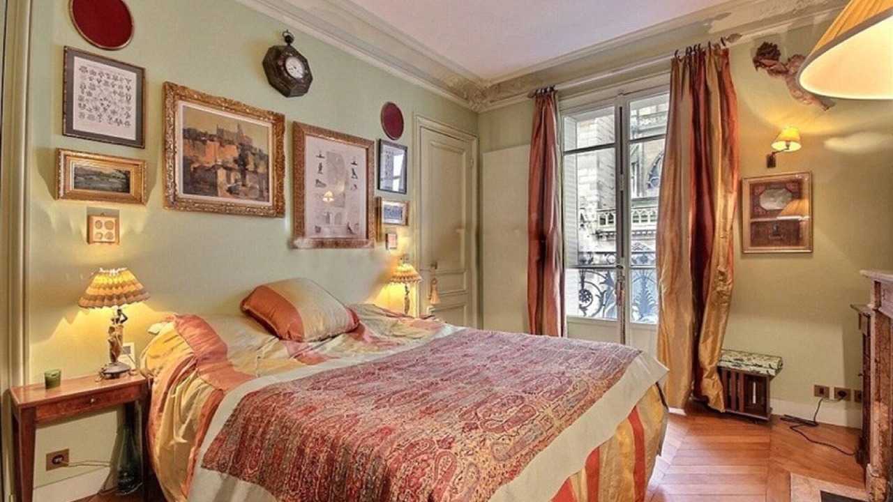 Photo of Bedroom in Notre Dame
