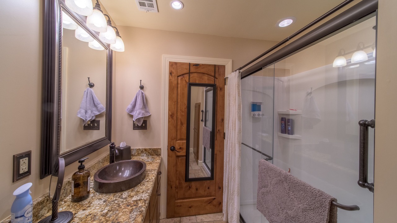 Photo of Bathroom in Afton