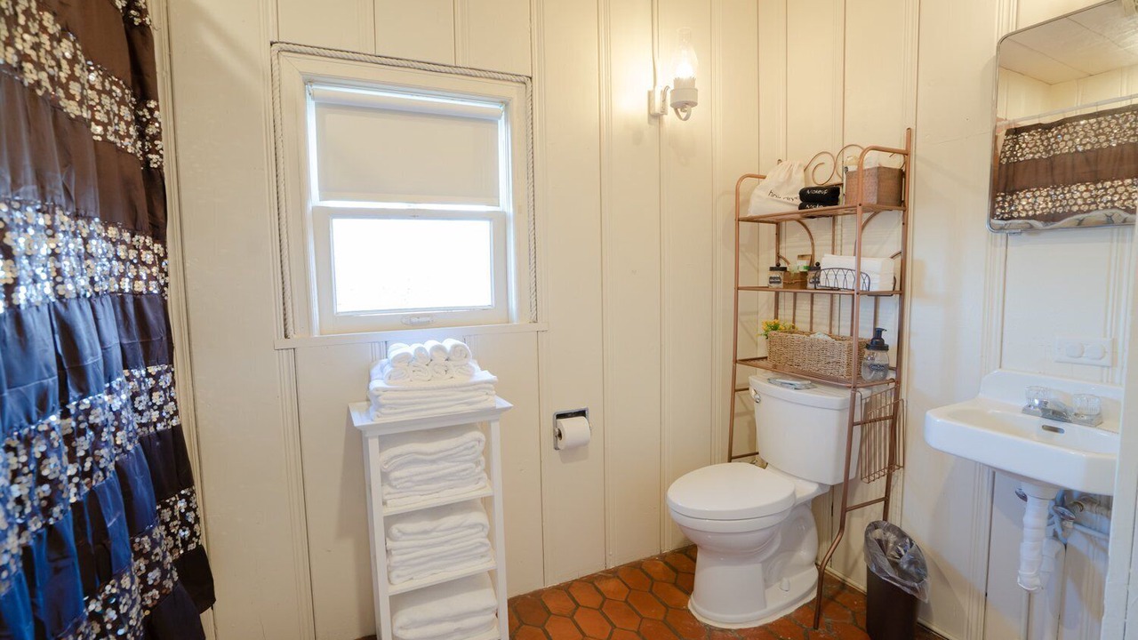 Photo of Bathroom in Mineral Wells