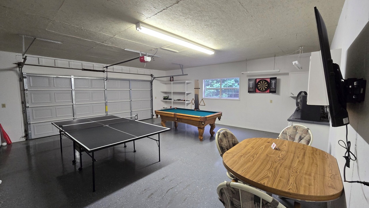 Photo of Bedroom in Lakeview