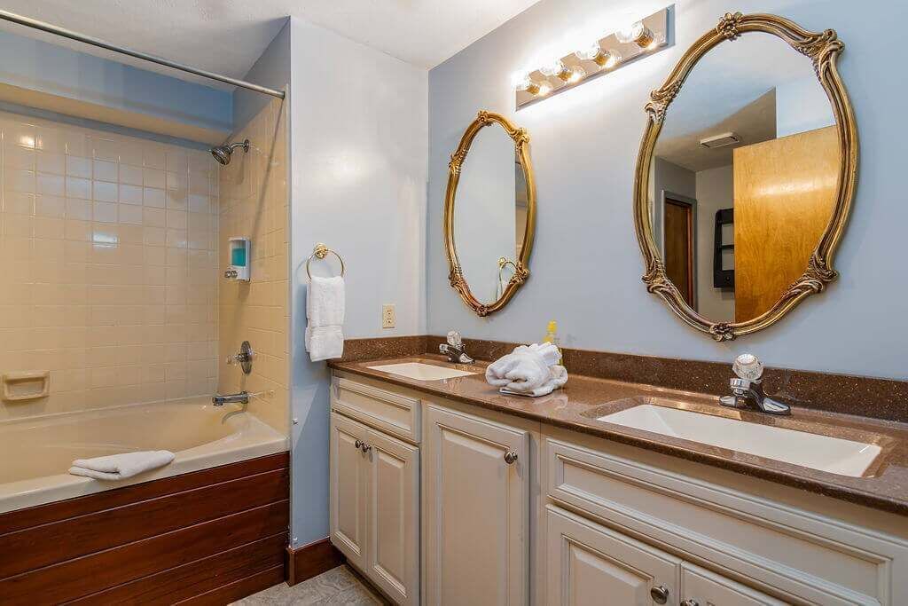 Photo of Bathroom in Big Cedars