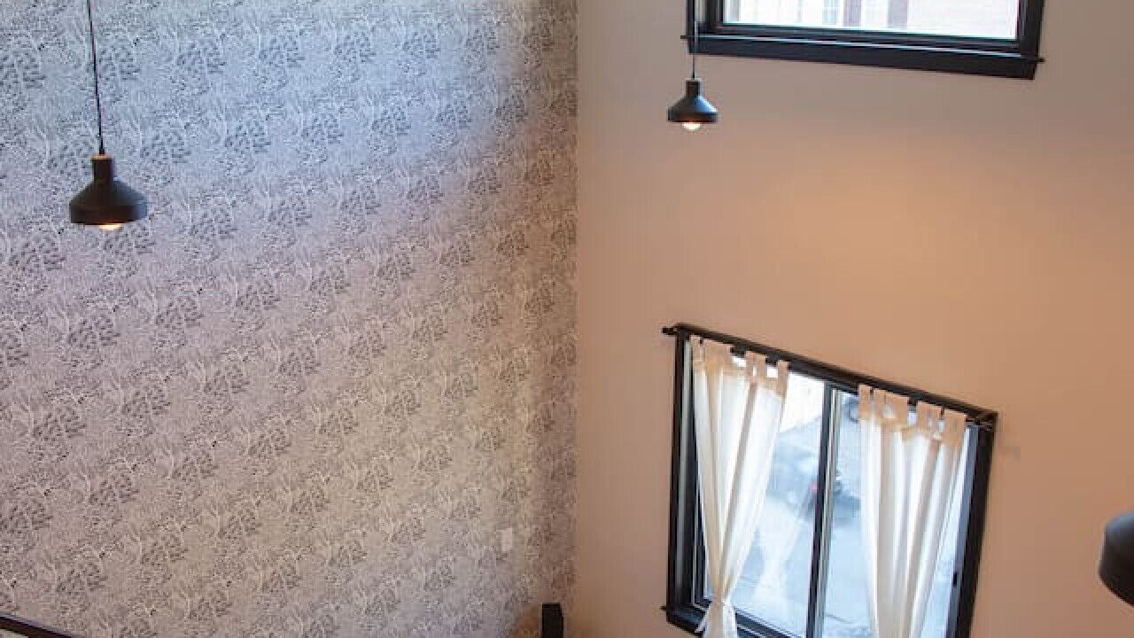 Photo of Livingroom in Center City
