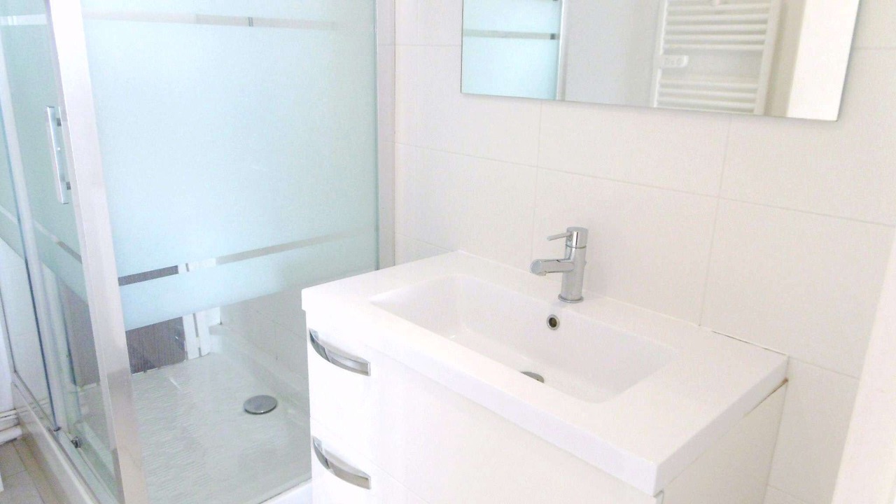 Photo of Bathroom in Saint-Jacques