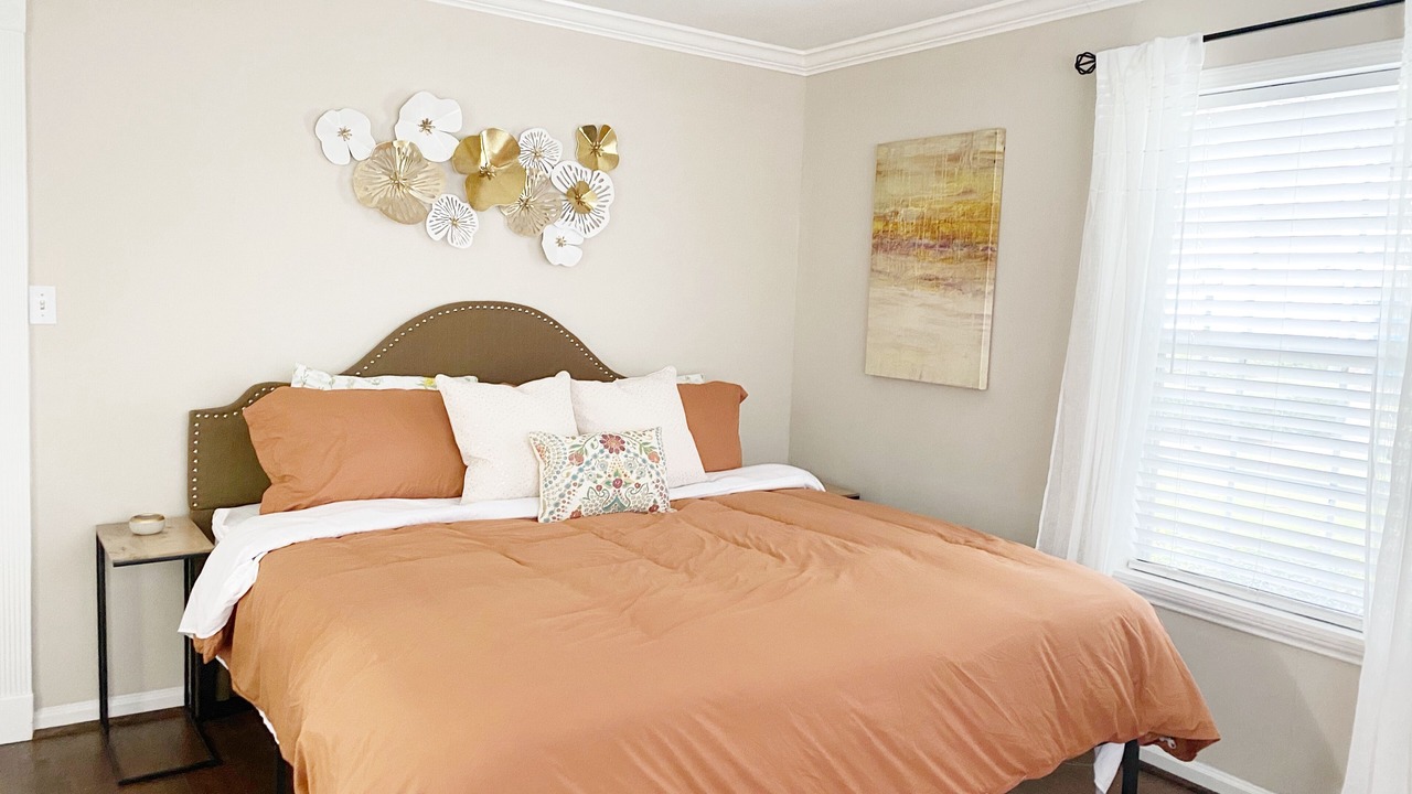 Photo of Bedroom in Greater Heights