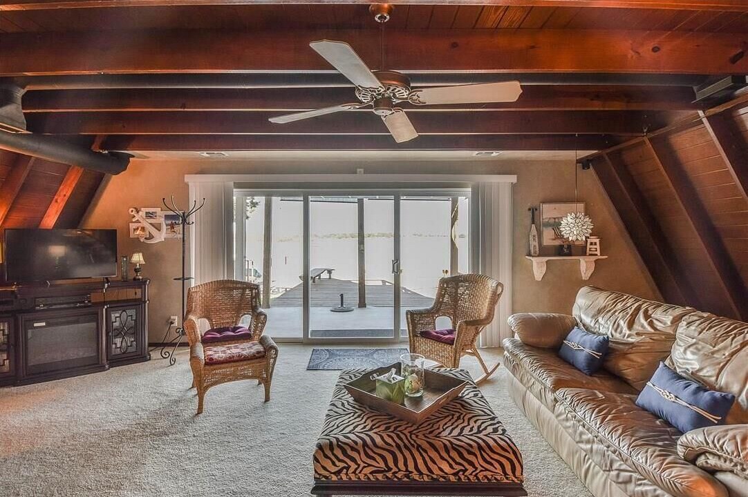 Photo of Livingroom in Dennis