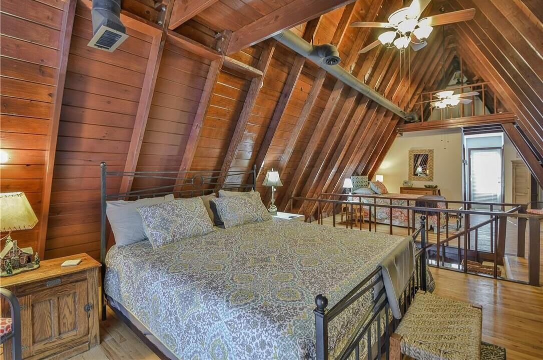 Photo of Bedroom in Dennis
