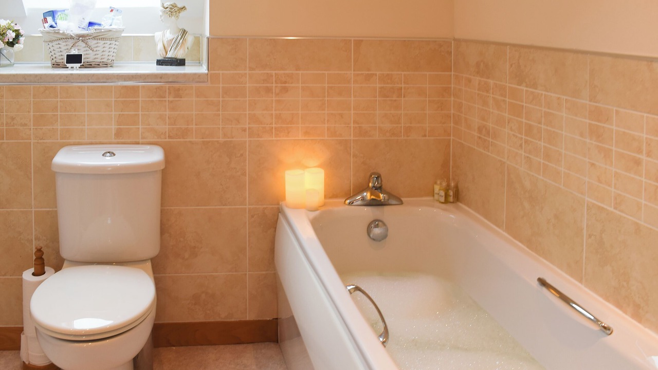 Photo of Bathroom in Crail