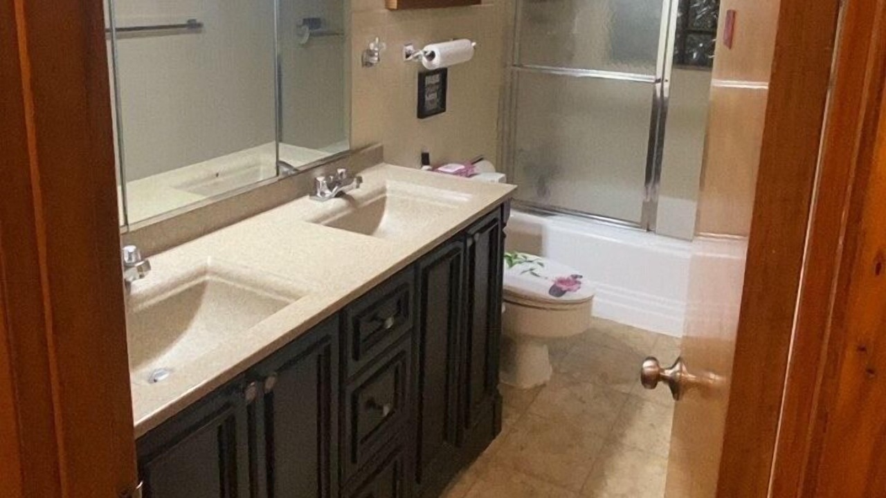 Photo of Bathroom in Spanish Lake
