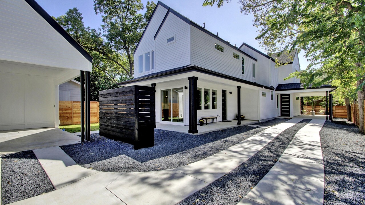 Photo of Outdoor in North Loop