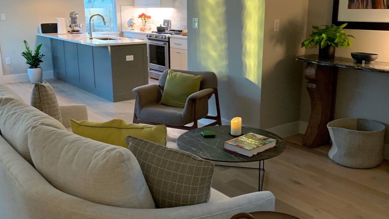 Photo of Livingroom in North Loop