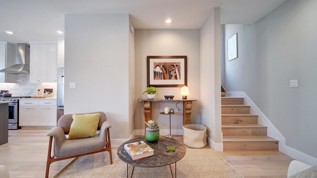Photo of Livingroom in North Loop