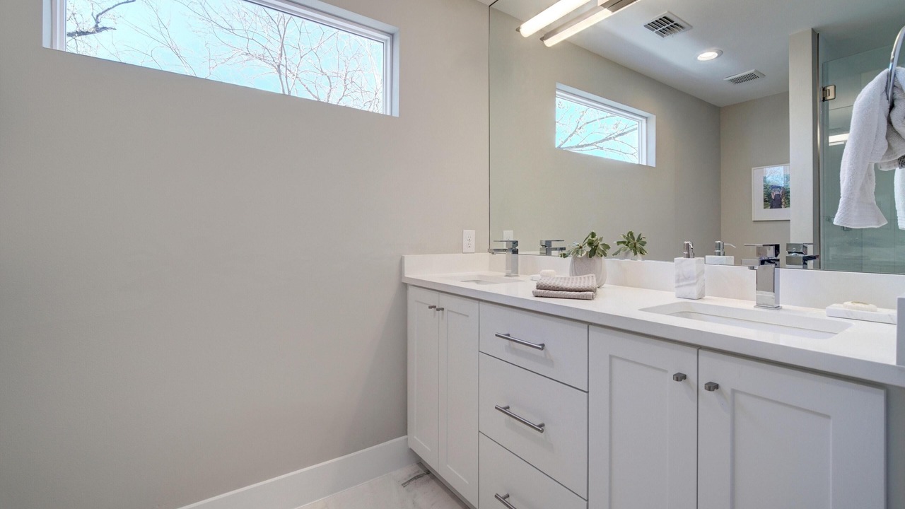 Photo of Bathroom in North Loop