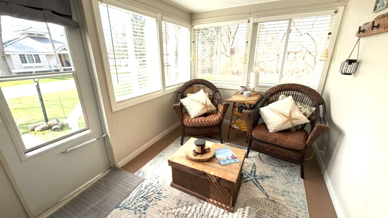 Photo of Livingroom in South Haven