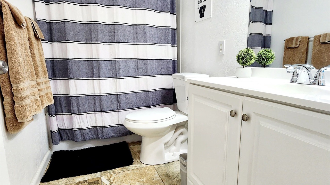 Photo of Bathroom in Page