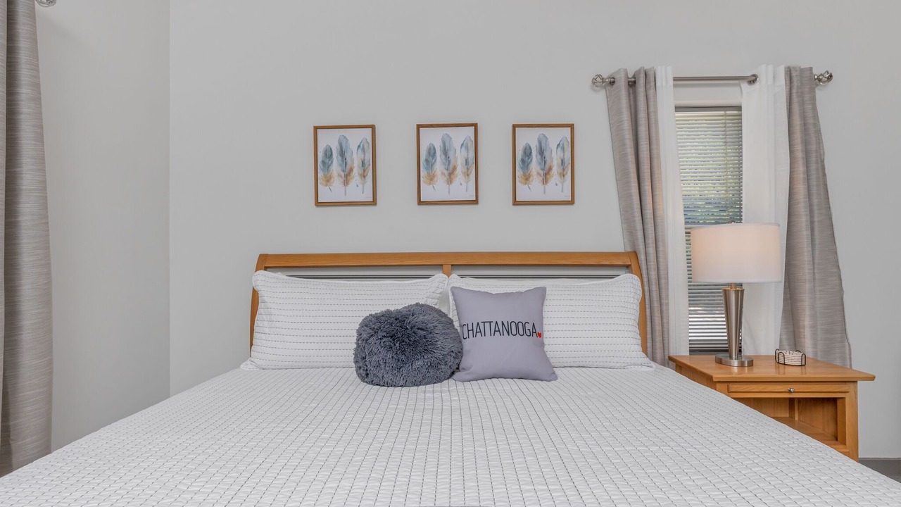 Photo of Bedroom in Downtown Chattanooga