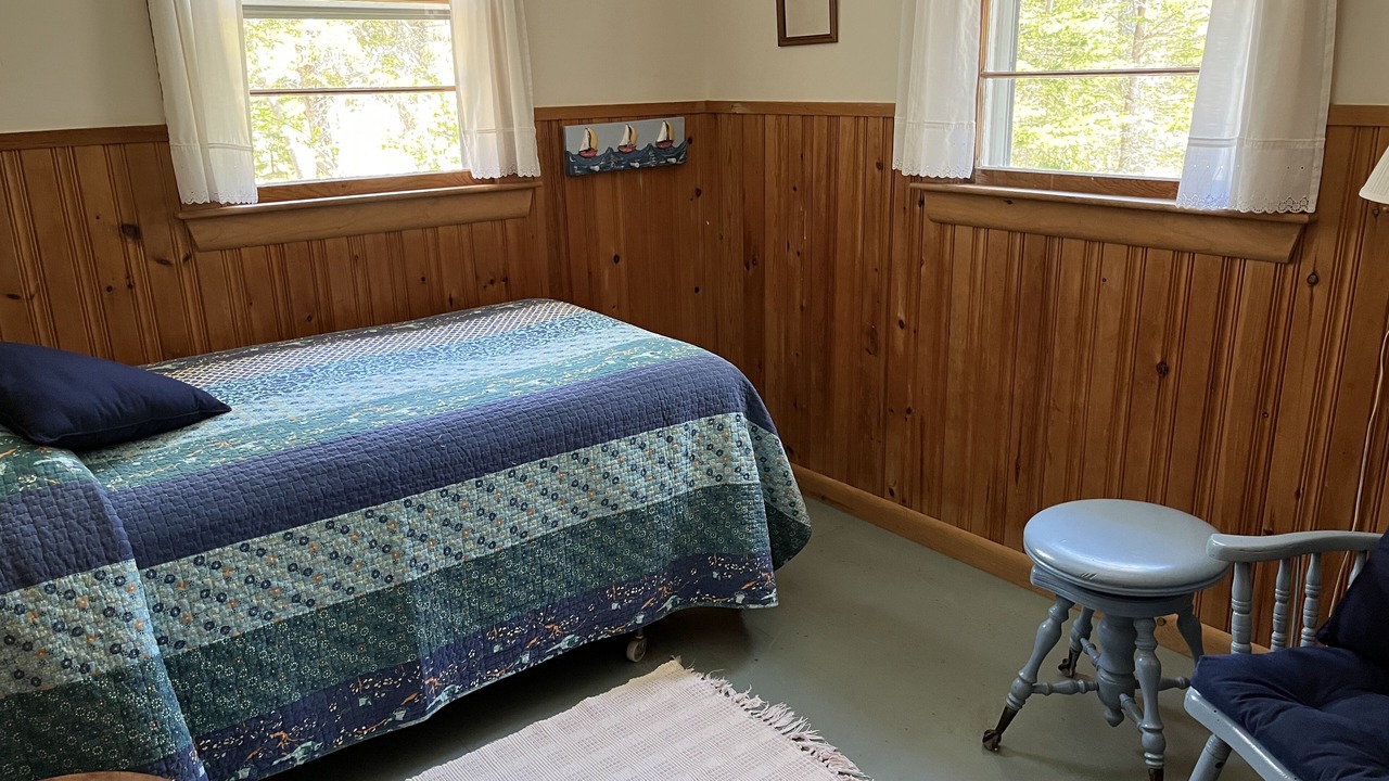 Photo of Bedroom in Herricks