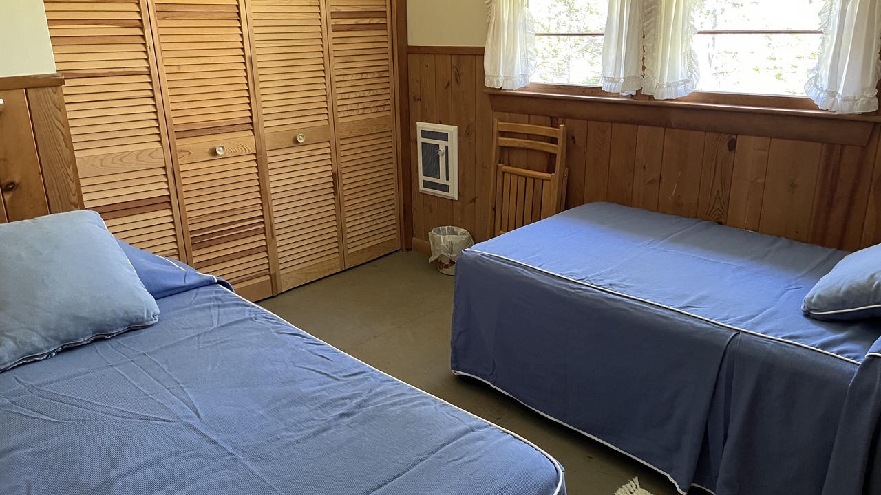 Photo of Bedroom in Herricks