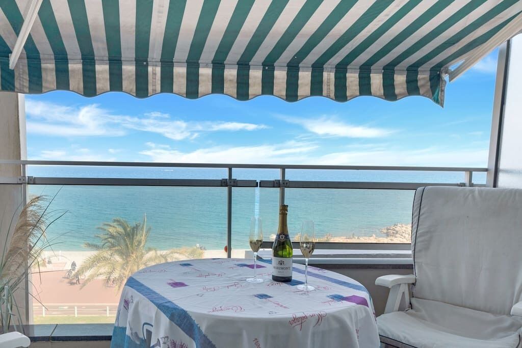 Photo of Others in La Californie