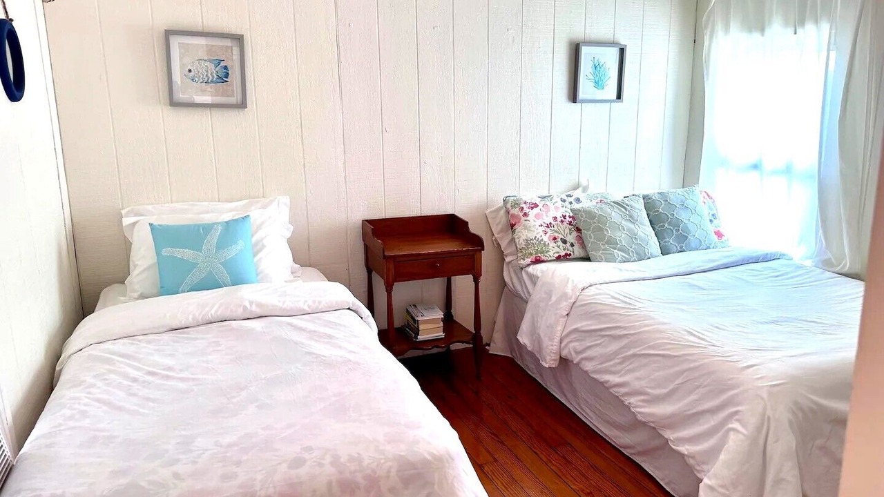 Photo of Bedroom in Momauguin