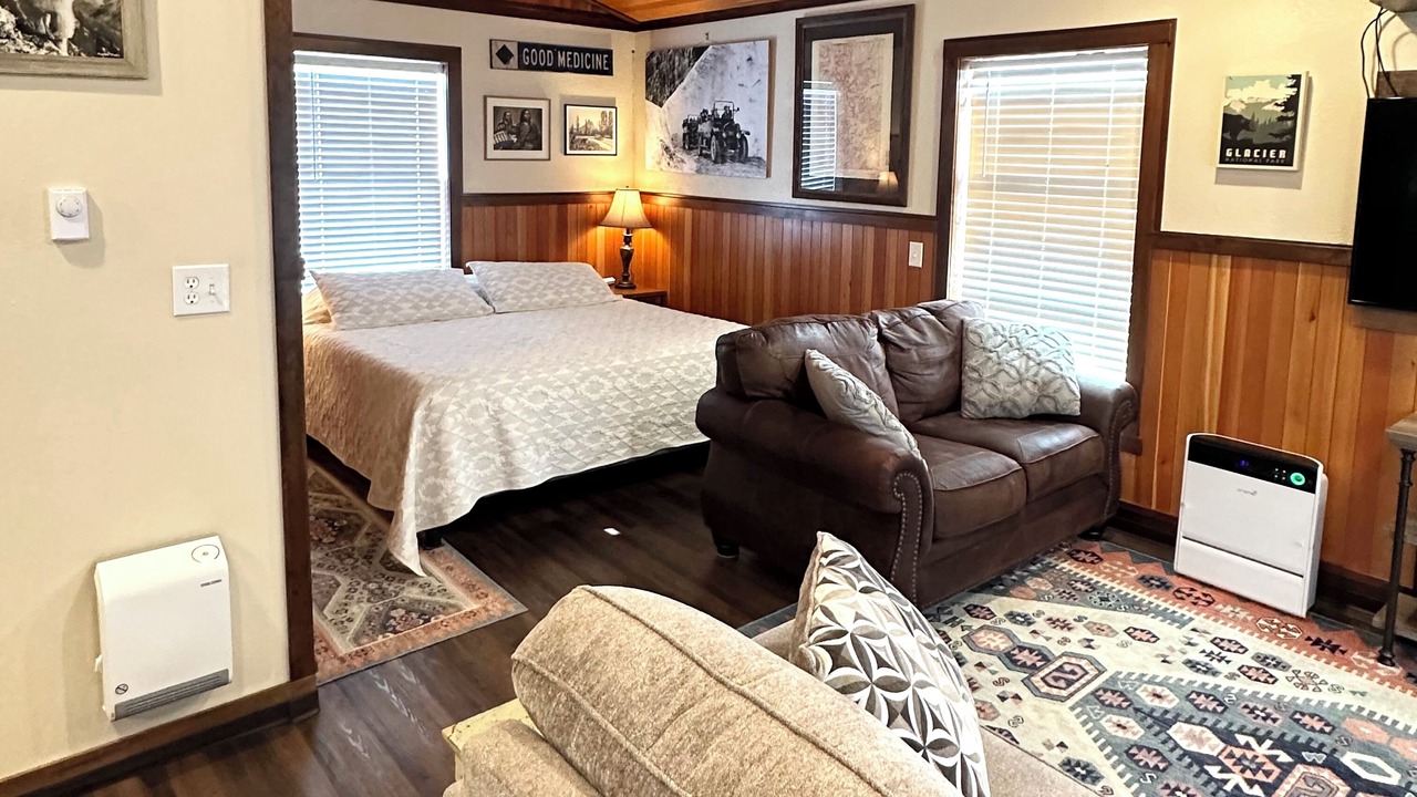 Photo of Bedroom in East Glacier Park Village