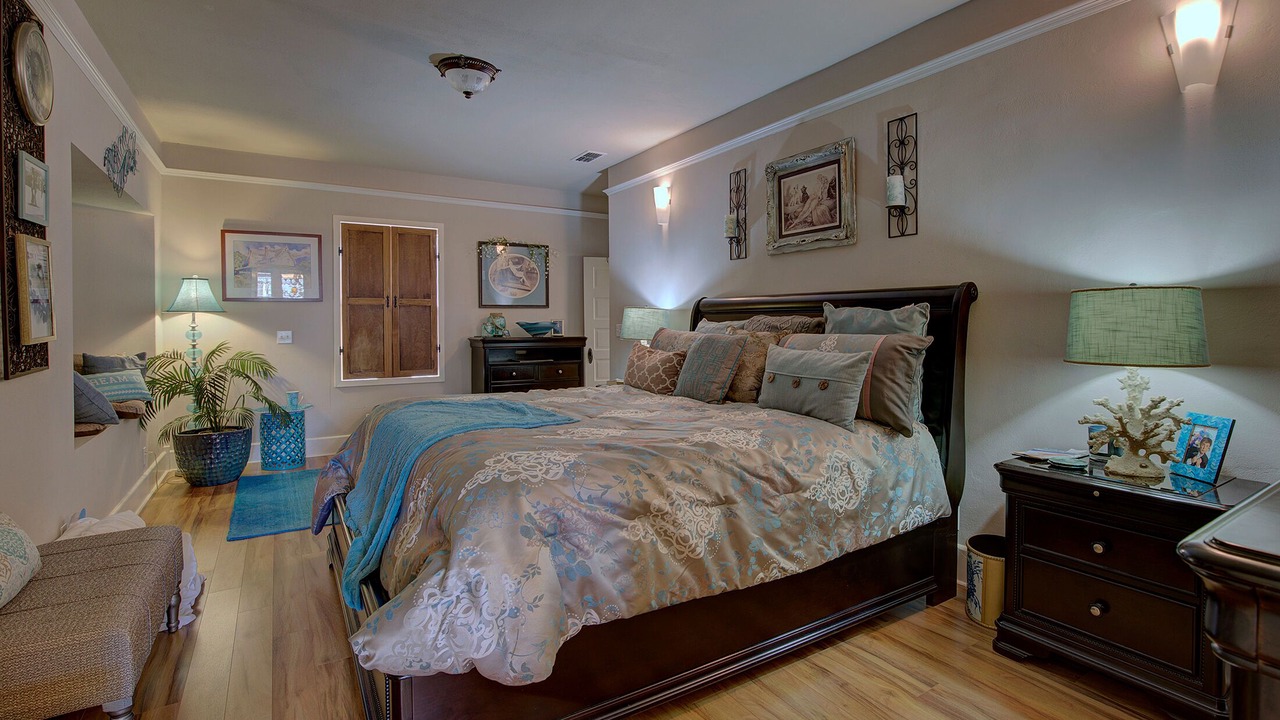 Photo of Bedroom in Grants Pass