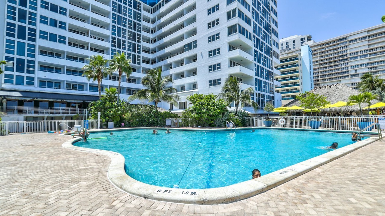 Photo of Outdoor in Galt Mile