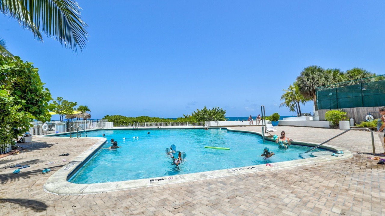 Photo of Outdoor in Galt Mile