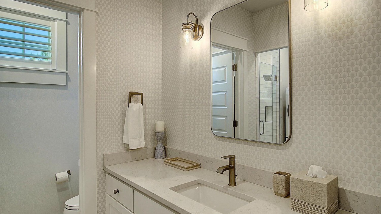 Photo of Bathroom in Cinnamon Shore