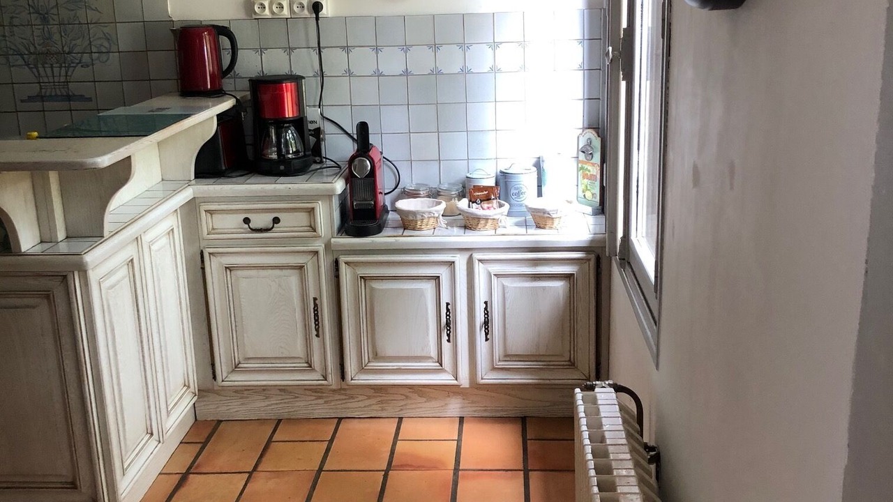 Photo of Kitchen in Cauge