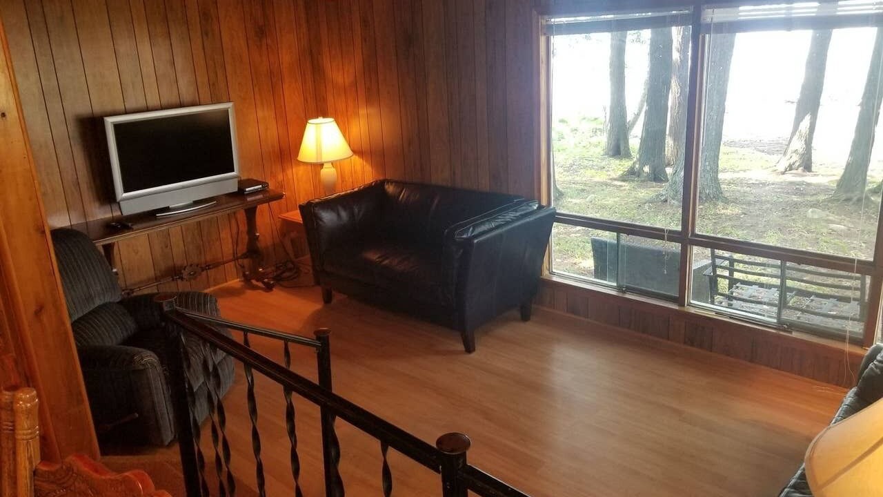 Photo of Livingroom in Anstruther Lake