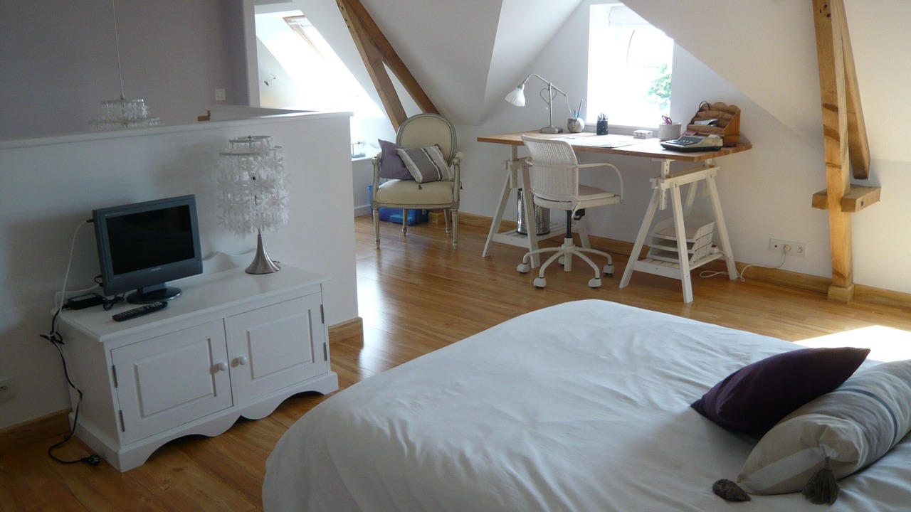 Photo of Bedroom in Portbail