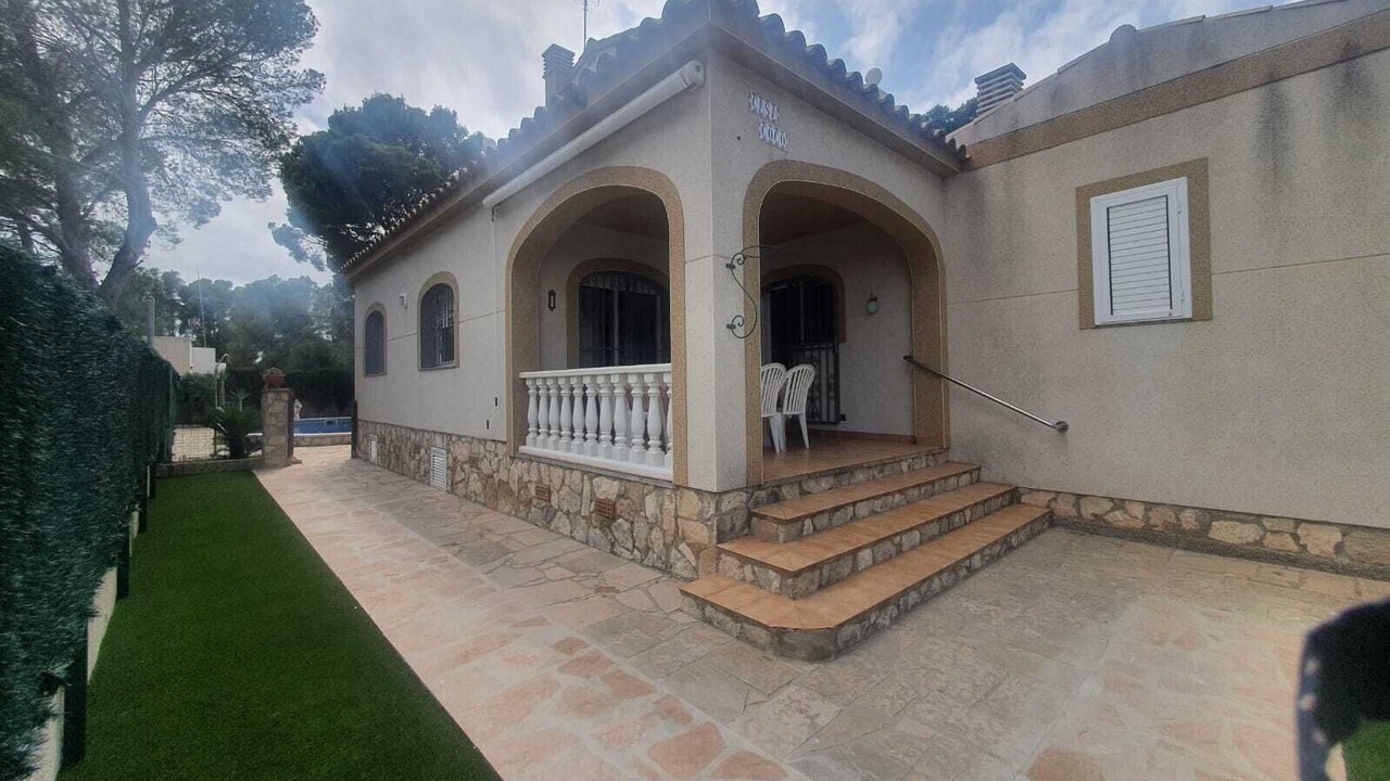 Photo of Patio Balcony in Les Tres Cales