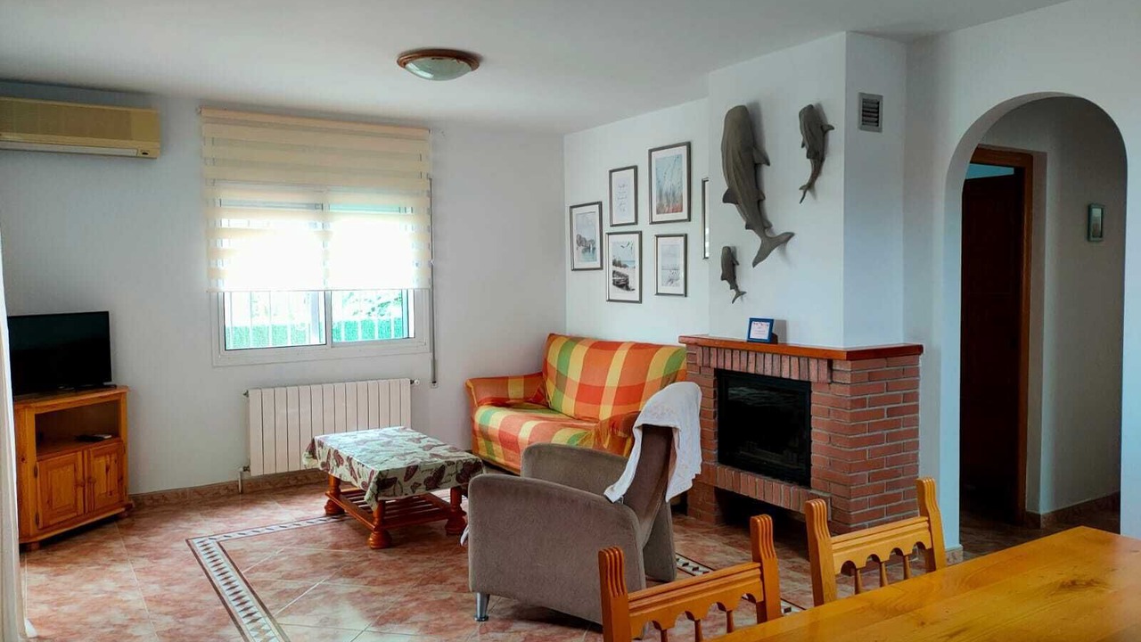 Photo of Livingroom in Les Tres Cales