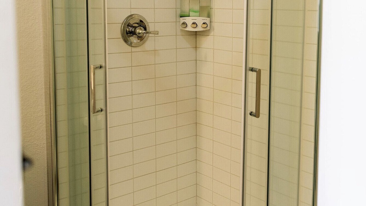 Photo of Bathroom in Carmine