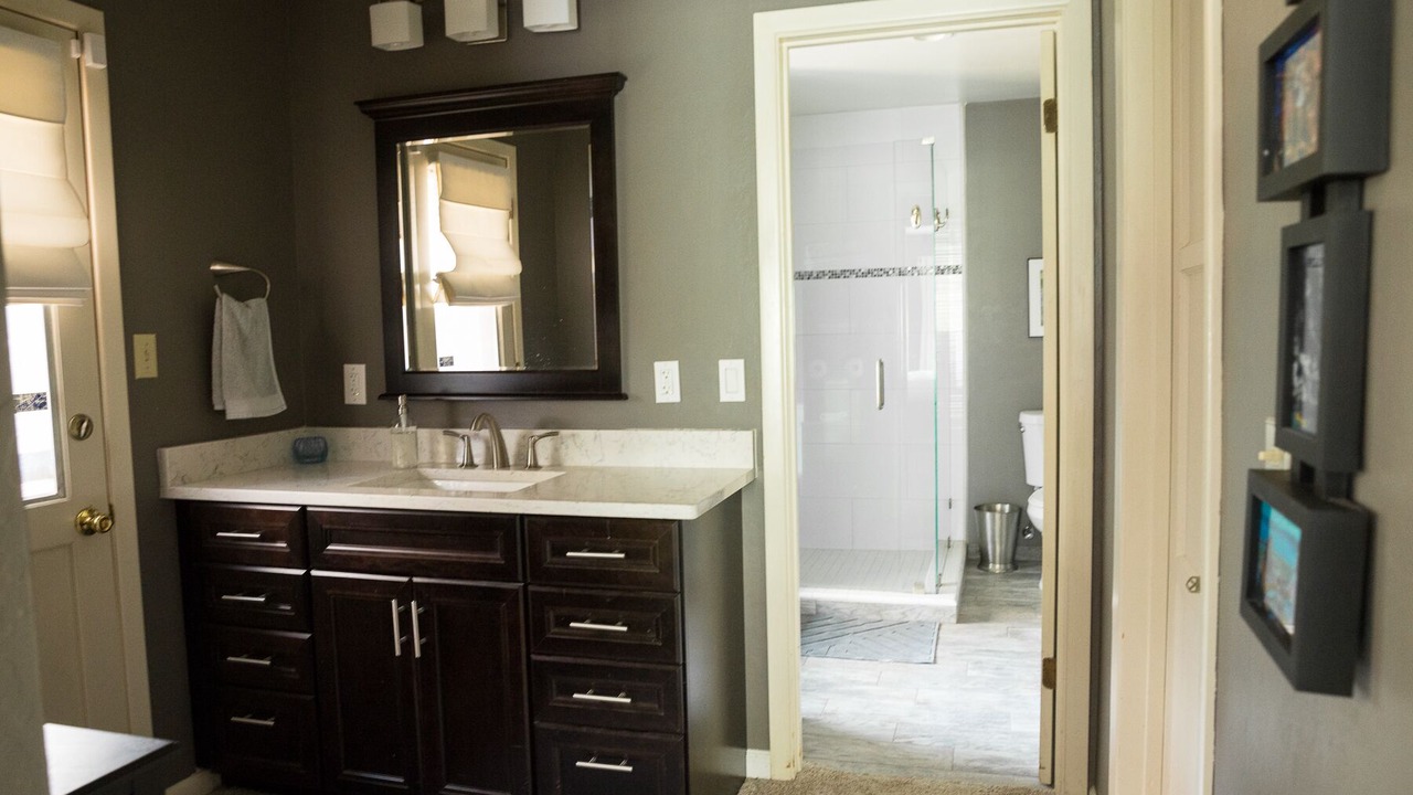 Photo of Bathroom in Lotus