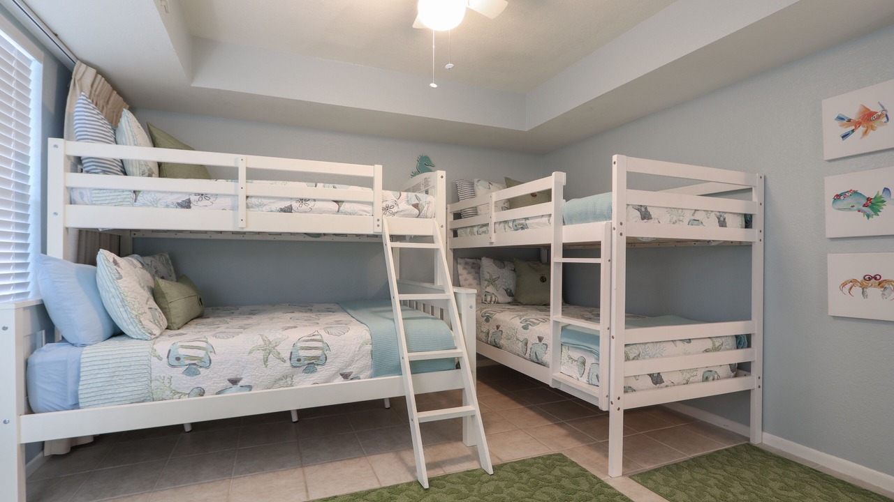Photo of Bedroom in Pointe San Luis