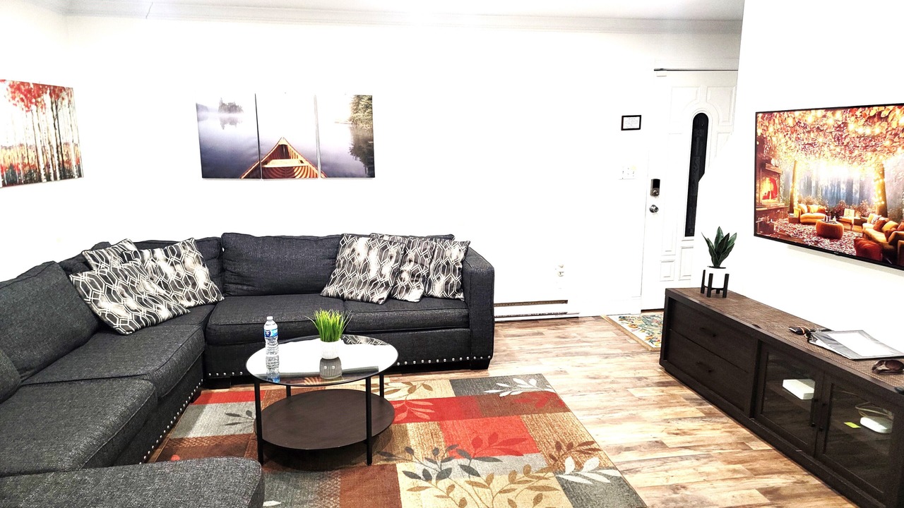 Photo of Livingroom in Long Pond