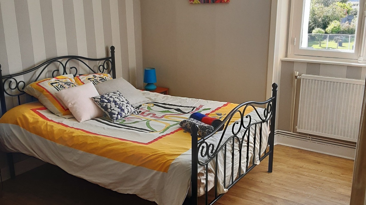 Photo of Bedroom in Saint-Lunaire