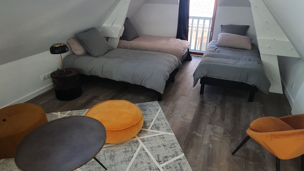 Photo of Bedroom in Chenehutte-Treves-Cunault