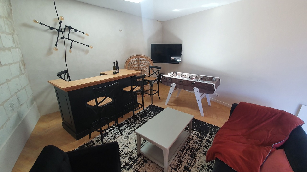 Photo of Livingroom in Chenehutte-Treves-Cunault