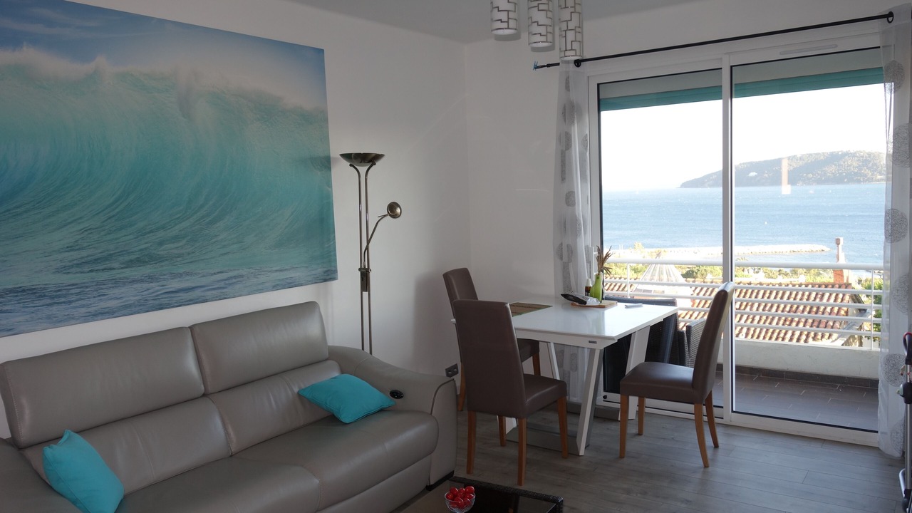 Photo of Livingroom in Le Mourillon