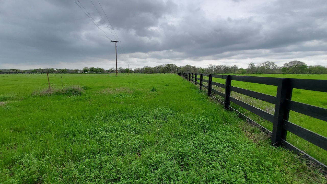 Photo of Outdoor in Weir