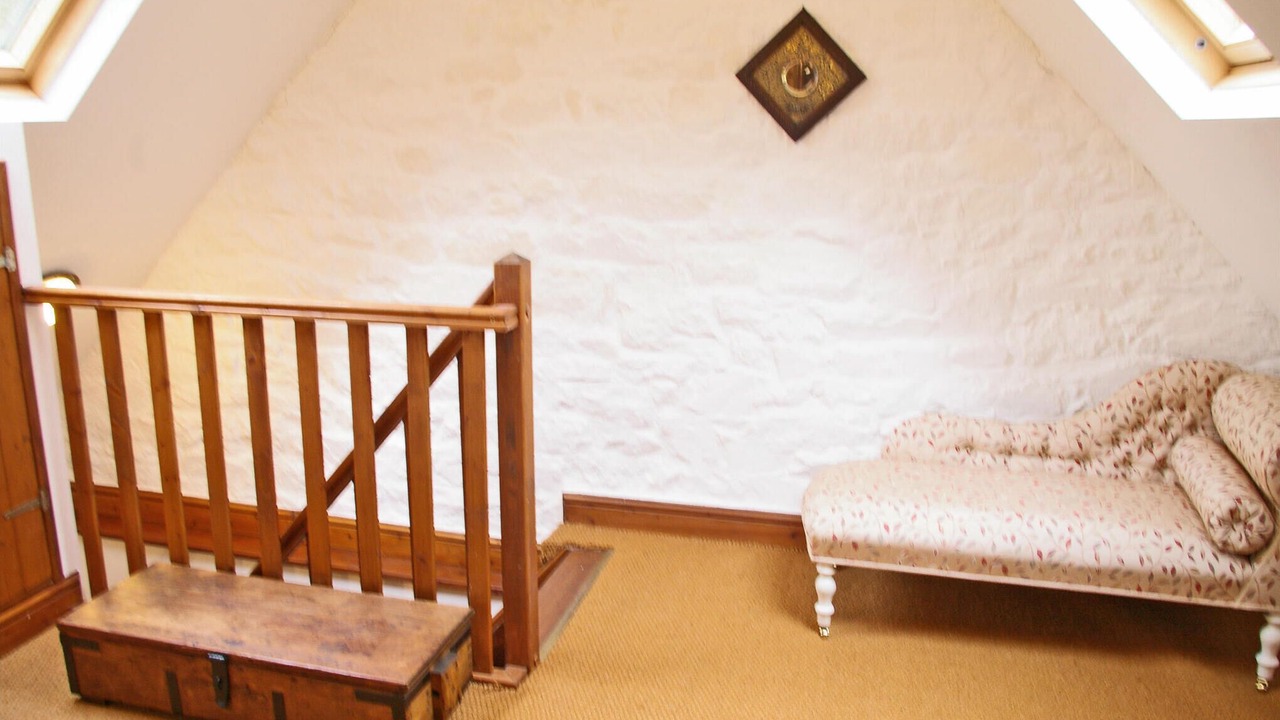 Photo of Others in Guern