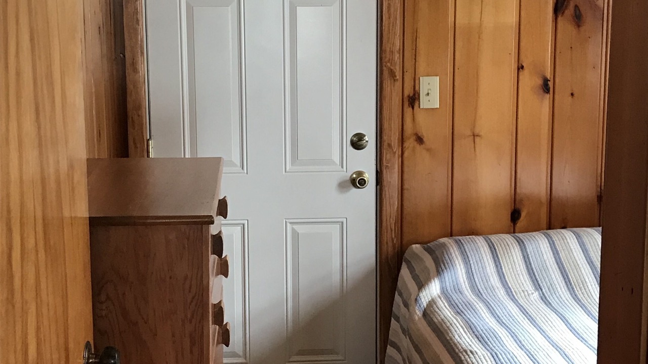 Photo of Bedroom in Houghton Lake