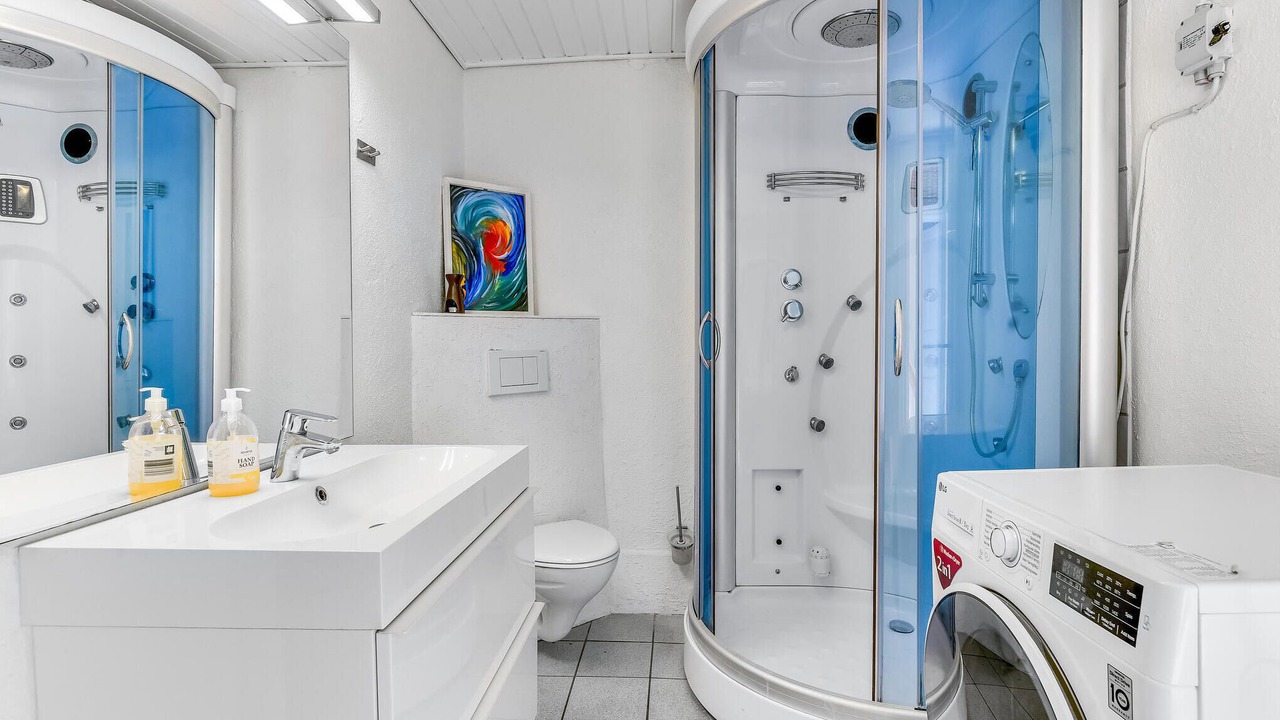 Photo of Bathroom in Fynshav