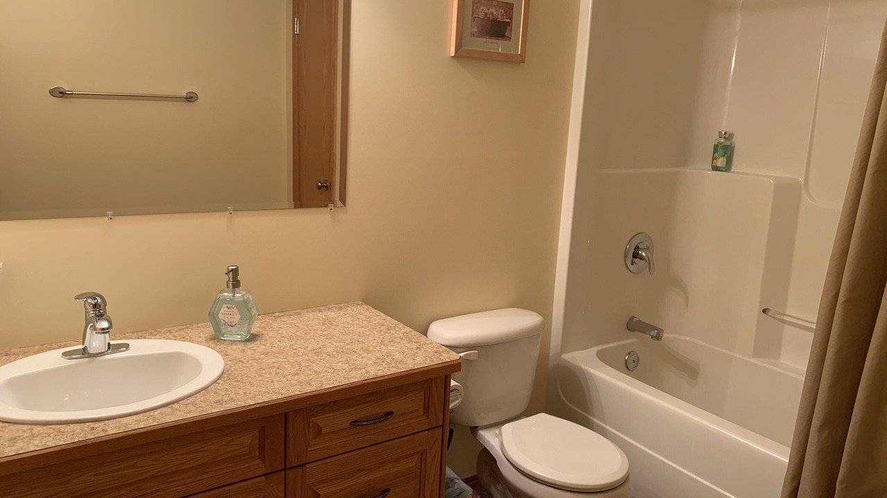 Photo of Bathroom in Elkwater