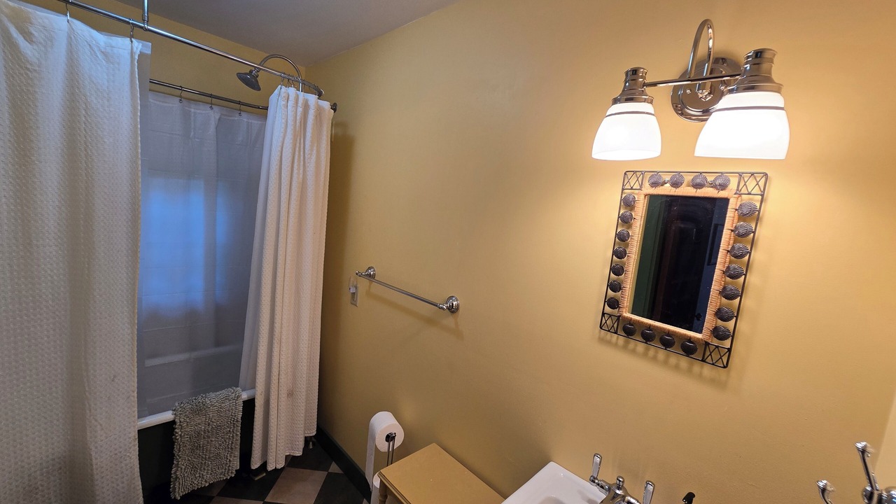 Photo of Bathroom in Wiscasset