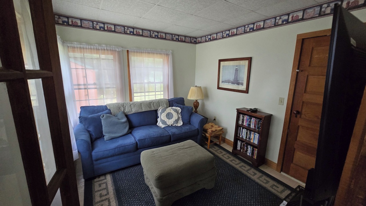 Photo of Livingroom in Wiscasset