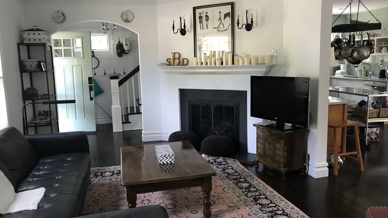 Photo of Livingroom in Hampton Bays