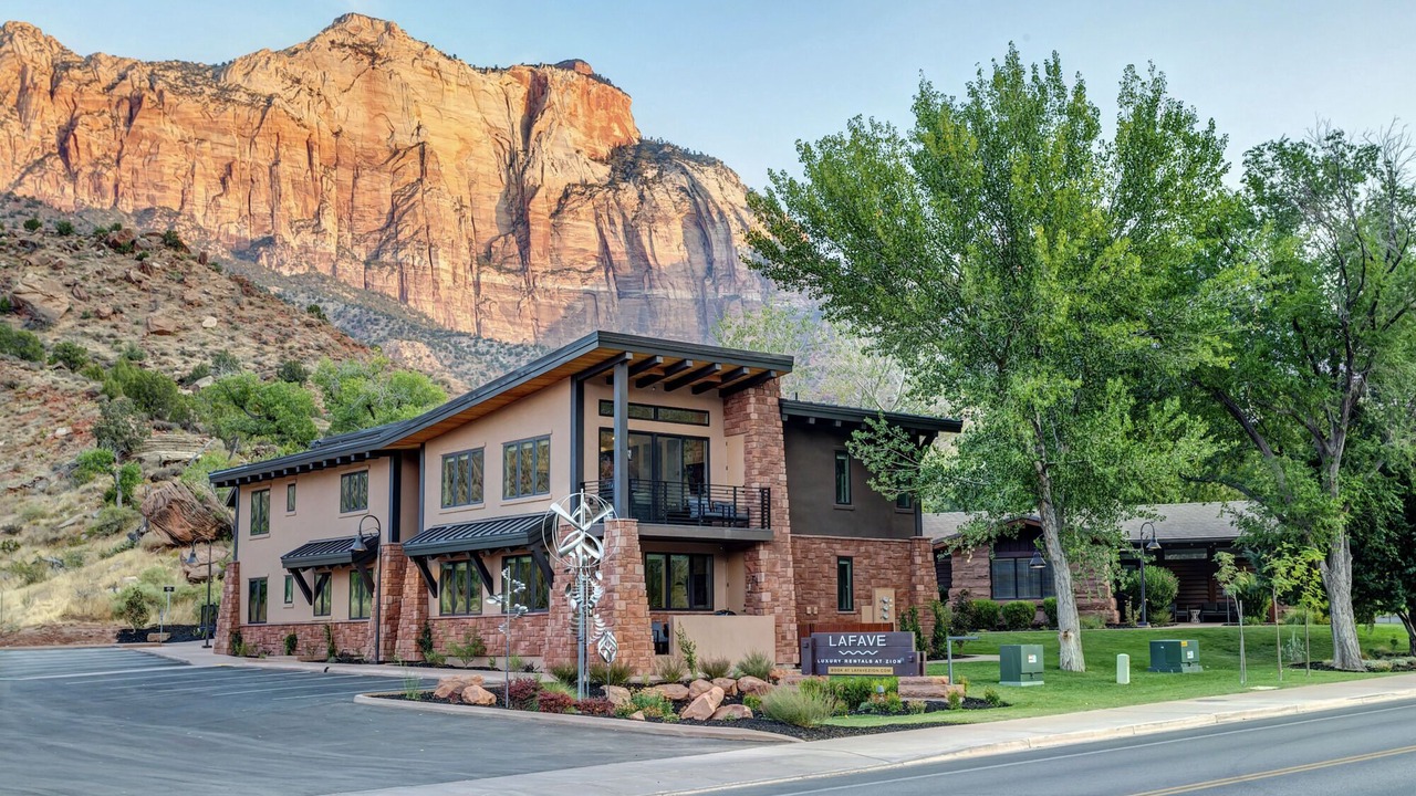 Photo of Others in Zion National Park South Entrance